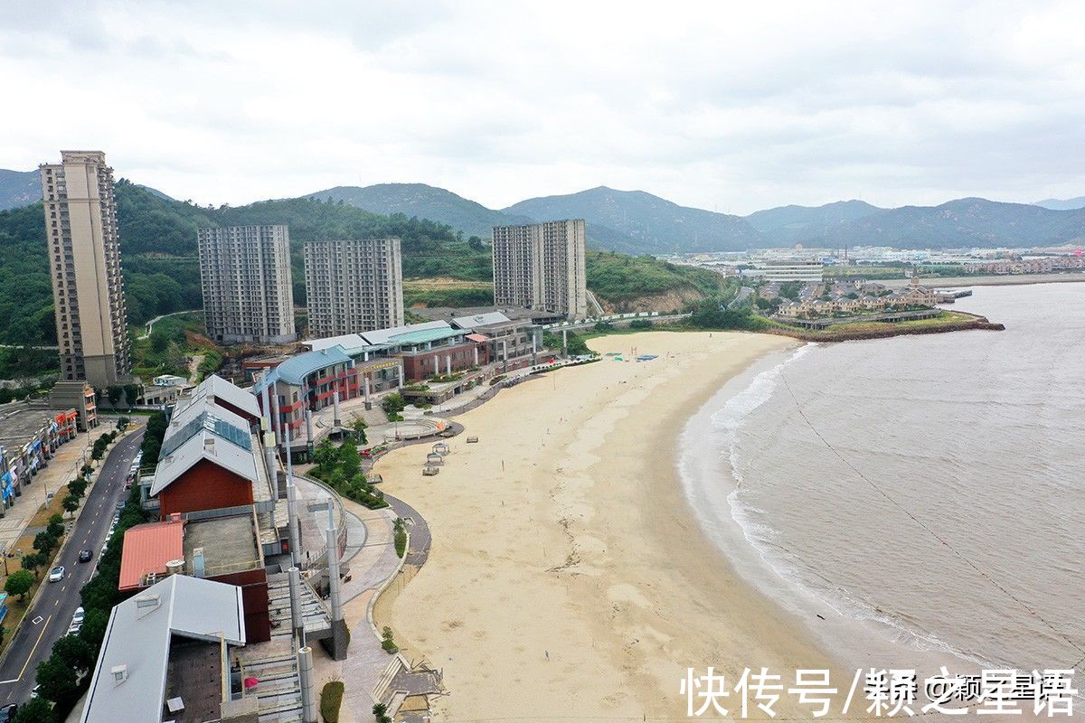 别墅群|东海岸那么多免费沙滩，高档海景别墅群，喜来登酒店建了十多年