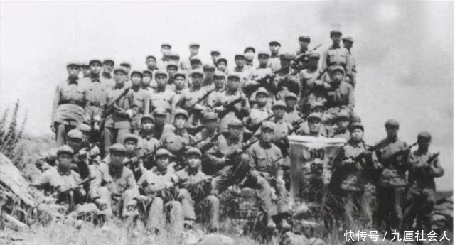 敌人|志愿军偷袭敌军,用远程炮火攻击,第二天敌人用汽车拉了一天死尸