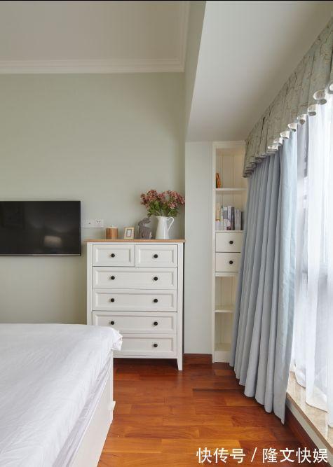 邻居|老公只是在客厅打了一排柜子,邻居都拍照参考,装修师傅也夸聪明