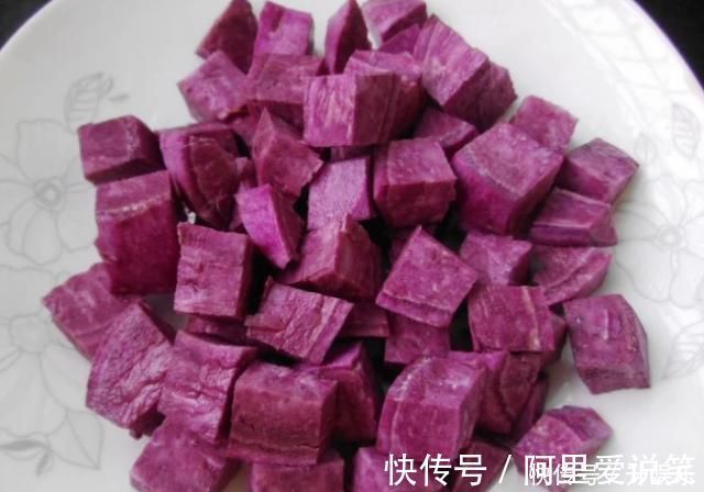 蘑菇|纯天然“提高剂”总算被找到,爸爸妈妈要懂得让小孩吃,或能推动骨骼生长