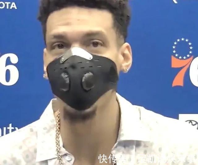 库里|0.1秒绝杀!100%三分命中率,叫库里的就是准,他们又成东部第一