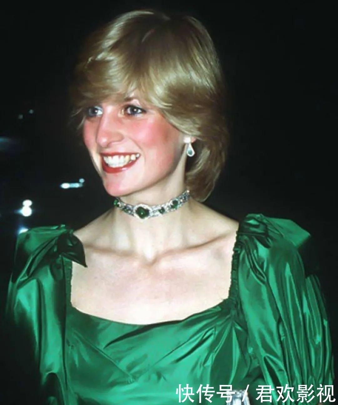 儿媳|英女王有点抠!送了串勒脖子项链给戴安娜,王妃戴上竟美出了天际