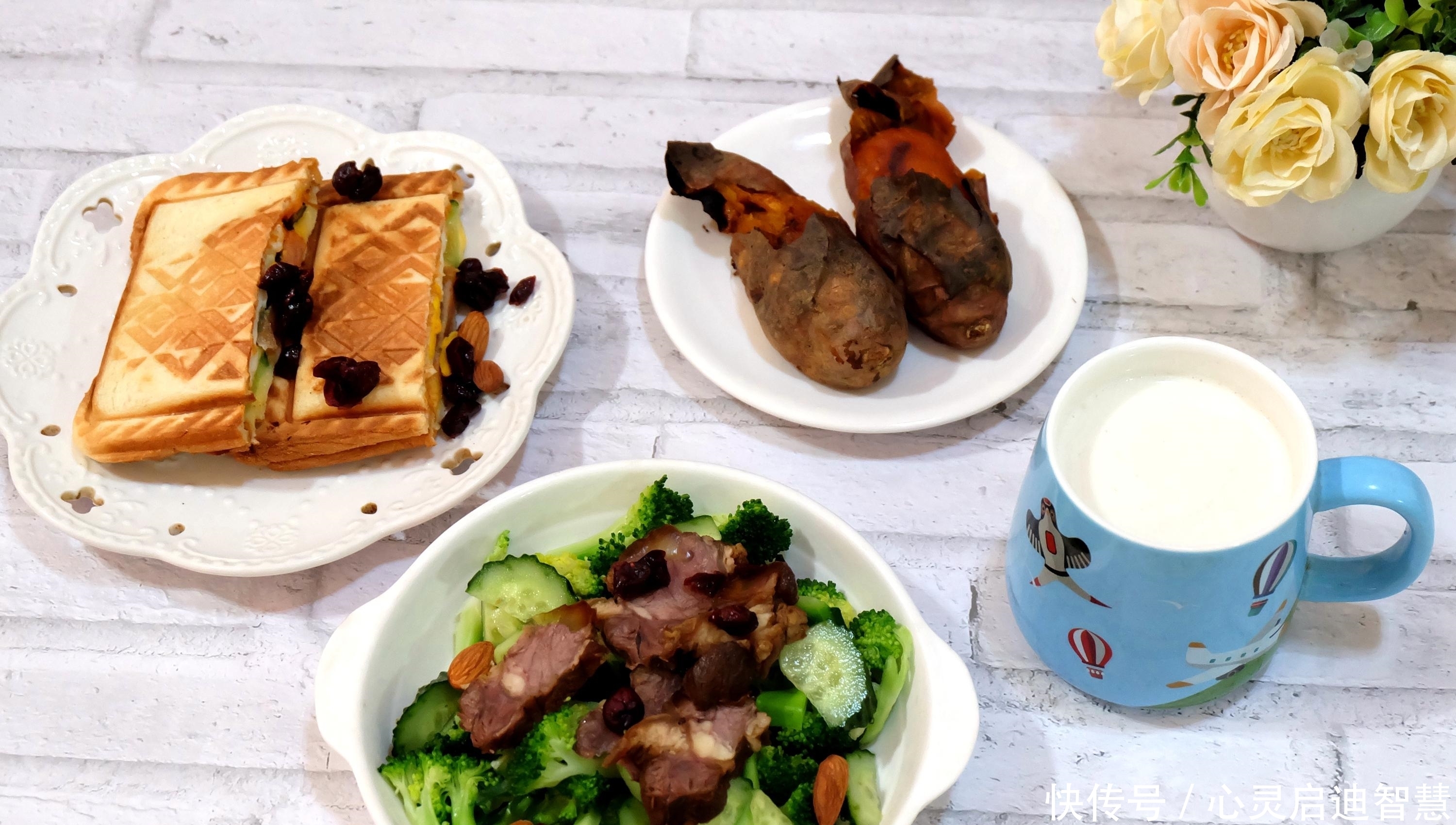 小学生假期早餐晒一晒,勤快妈妈换着花样做早餐,厨房神器用处大