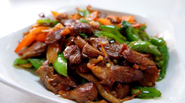 聪明人|猪身上不多得的“宝贝”，肉贩子常常留着自己吃，聪明人都这样做