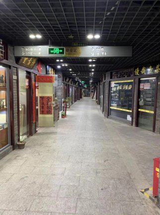 文玩电商！文玩电商：从小众“鬼市”到万亿市场