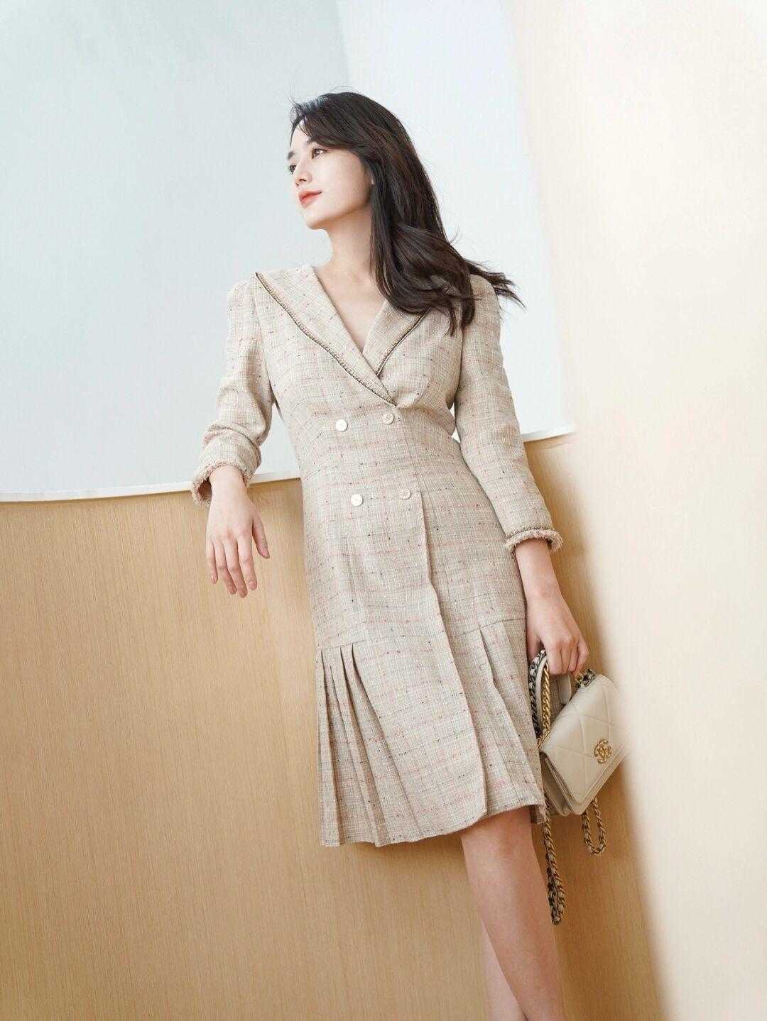 职业范 通勤连衣裙就备这几条,精致优雅又有职业范,穿上秒变“大佬”