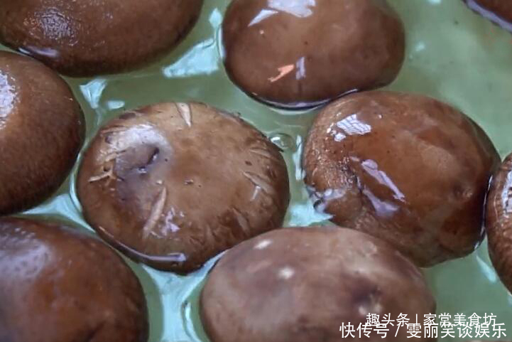 益气|此菜是“山珍之王”,5元做一盘,给孩子吃,补血益气,头脑灵活