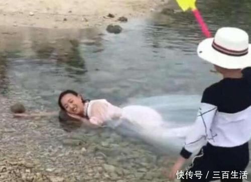 新娘躺水沟里拍婚纱照,引路人纷纷嘲笑,成品出来后惊艳了