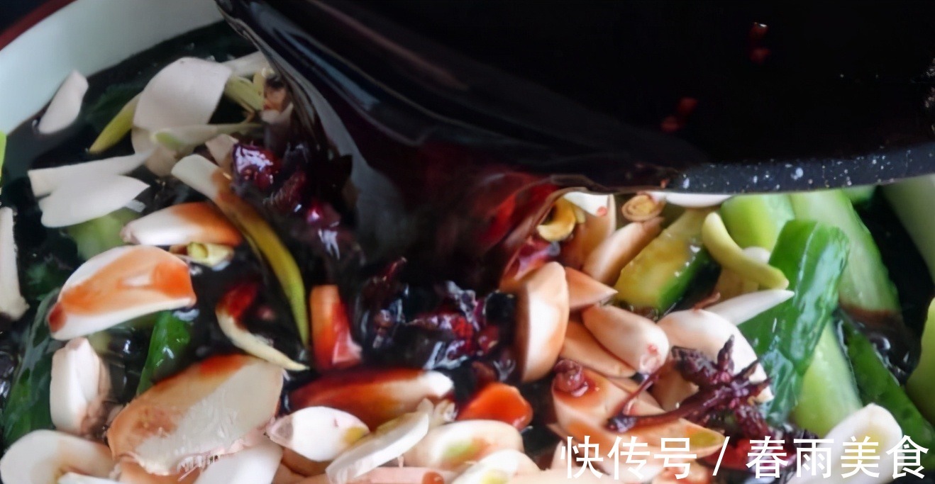 脆爽|腌黄瓜，第一步不要加盐，教您正确做法，黄瓜脆爽又入味，味道正