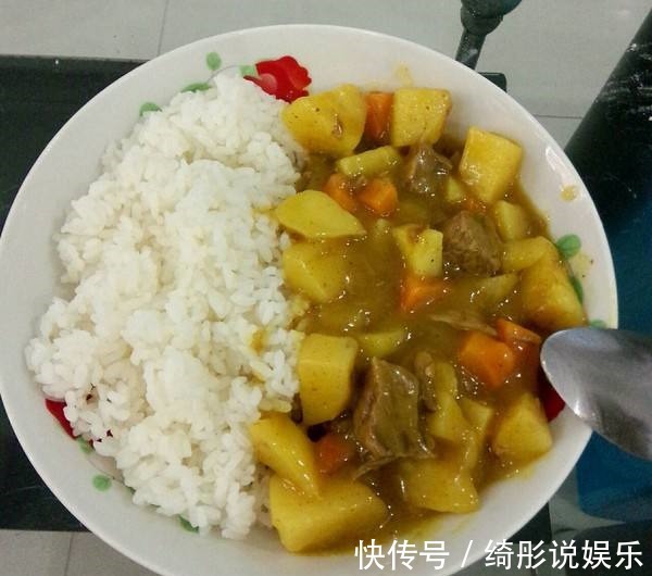 同事|嫂子在家做了3道菜请同事吃饭,好吃又下饭,赶紧露一手吧!