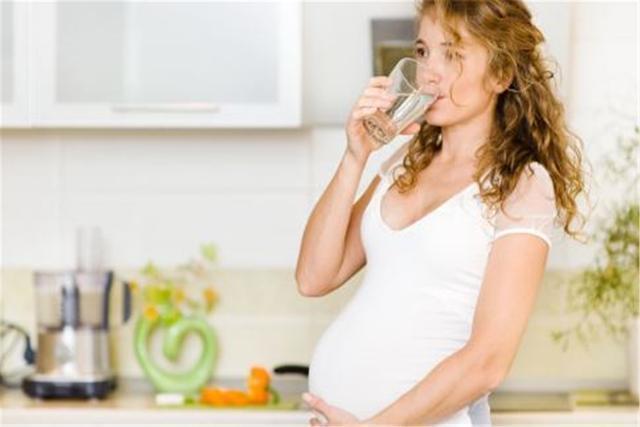 胎儿|剖腹产为什么都选择孕38-39周,很少选孕40周,这些原因你知道吗