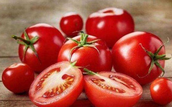 果实|如何挑选健康营养的西红柿大家知道吗不知道的抓紧进来看看!