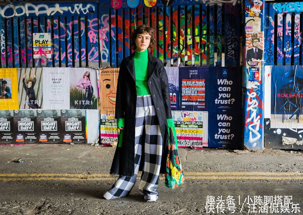 穿对了风衣+阔腿裤有多美最简单的搭配思路,给你早秋搭配灵感