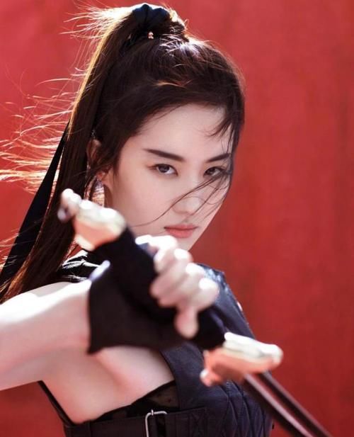 司藤带火了细眉妆，原来眉毛那么重要，眉毛画对了如同换了一张脸