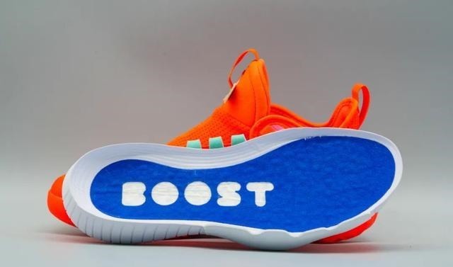 adidas 当之无愧的旗舰款!哈登5代能成为下一款划时代的战靴吗!