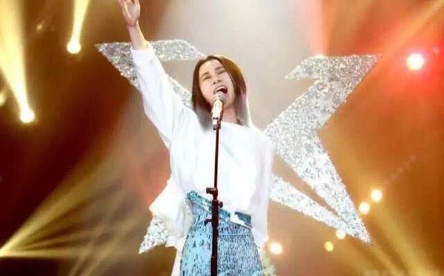 从超女冠军到销声匿迹,你以为尚雯婕过气了,其实她早已逆袭