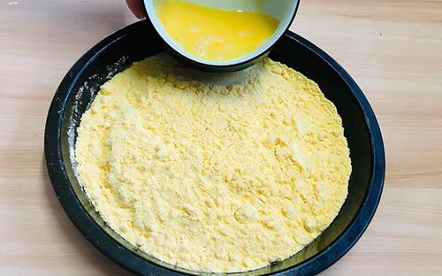 好吃|最近玉米面加鸡蛋火了，不炒不炸不烤，出锅酥香柔软，比面包好吃