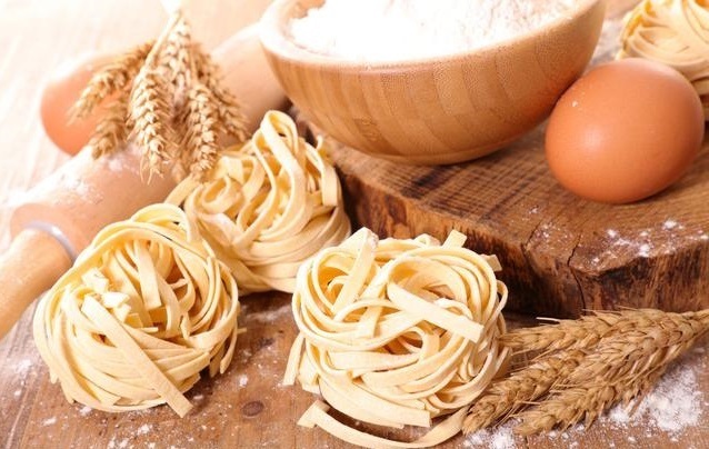 面食|糖尿病人不能吃面食医生辟谣注意这4点,能血糖平稳健康无忧