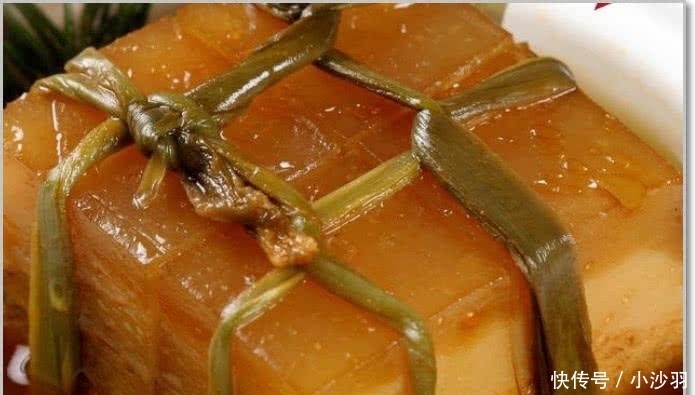 饺子|长肉“飞快”的4种主食，泡面算屁，常吃图4活该你变“臃肿”！