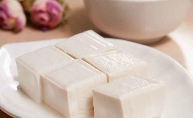 排毒|人到中年想长寿,坚持吃四种食物,排毒清肠,降压减脂,好处多多