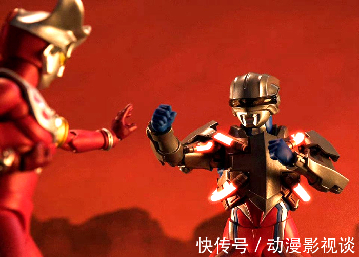 迪亚波罗|圆谷本月公布《奥特曼银河格斗3》新消息，小金人拉下神坛，Boss身份揭开！