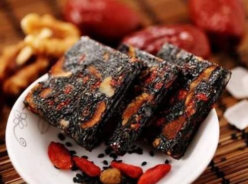 食物|坐月子,多吃三种食物利于恶露排出,排毒消肿