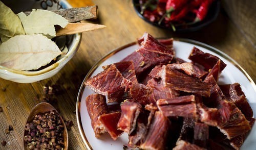 牛肉干|不管有钱没钱,这4种零食都要买给孩子吃,孩子常吃不挑食长大个