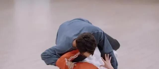 严屹宽|综艺再现《香蜜》名场面,42岁严屹宽饰旭凤,依旧帅到令人发指