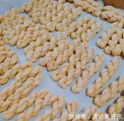 香酥脆口的麻花咋做的比例配方都告诉你,保证比外边买的好吃