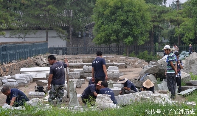 圆明园被毁150年后,专家在进行修复时,意外挖出5万多件宝物