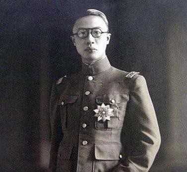 溥仪|日军指挥官要炸长城,溥仪一封信过去,日军指挥官看完:幸亏没炸!