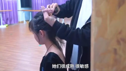 孩子|60岁高龄的失独母亲,拼命生下双胞胎,自私还是另有隐情?