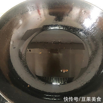 这道黄丫角焖鸡蛋连续吃了3碗，全家人都一致好评