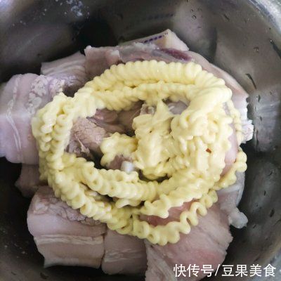 学会这样做蒸红烧肉秒变大厨