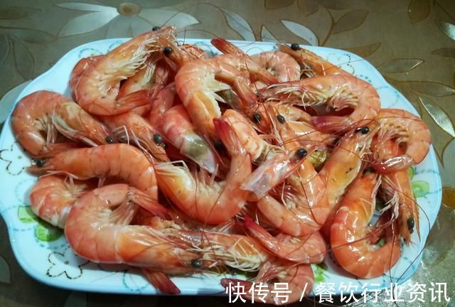 老公大学同学聚会,我做10道菜招待,同学：土豪,全是硬菜