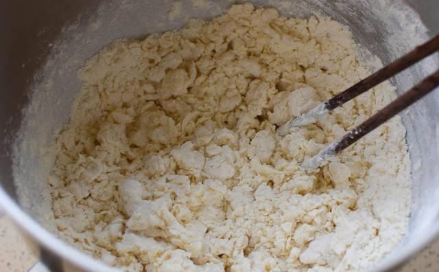 韭菜|做韭菜盒子,鸡蛋千万不能炒,这才是正确做法,韭菜鲜美鸡蛋软嫩