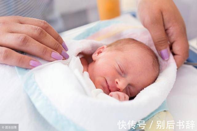 瞬间|孩子从肚子里出来的那个瞬间,很多妈妈会有这几种感受,你有吗