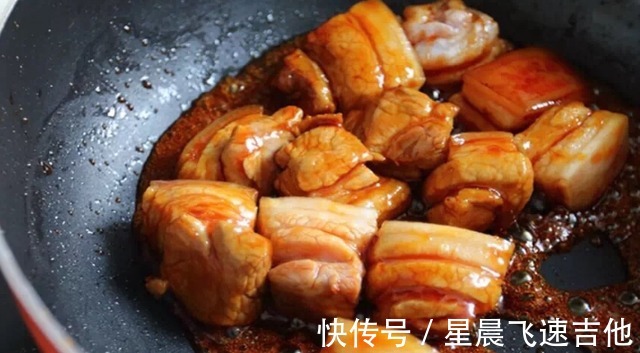 油亮亮|做红烧肉,炖前多做2步,出锅后色泽红亮,香而不腻,教您做法!