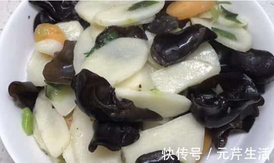 这道菜|幽门螺杆菌的“杀手”找到了, 喝水时撒一把, 大小胃病都赶跑