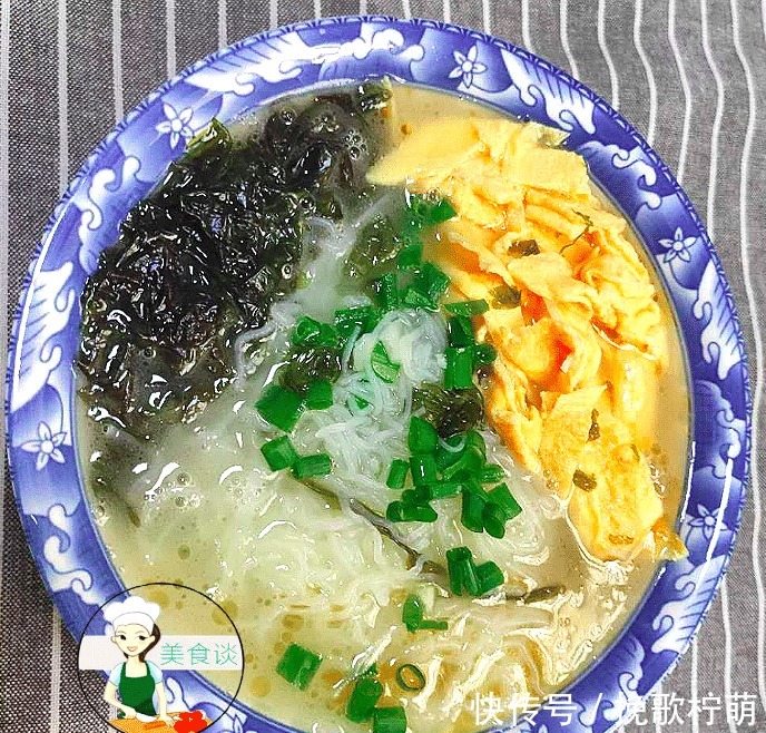 儿子|开学啦,早餐儿子最馋这碗粉,5分钟搞定,简单省事,我最乐意做