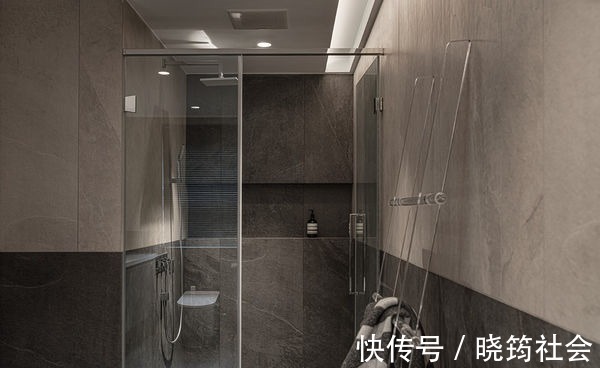 公卫|单身男青年的180㎡之家,全屋简约风,一个人独居,也住出高级感