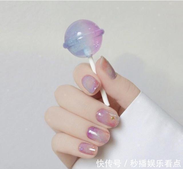 浪漫|浪漫的樱花季到了,赶快来跟女神们,get浪漫的仙女美甲吧