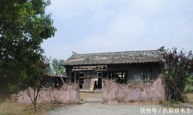道理|农村俗语:“宁住荒坟,不宿古庙”,有道理吗?看完后恍然大悟