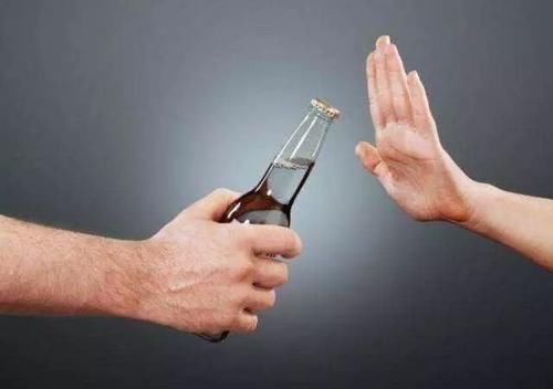 食疗|食疗对付高血压，试试这些降压茶、降压菜！十步曲让高血压远离你