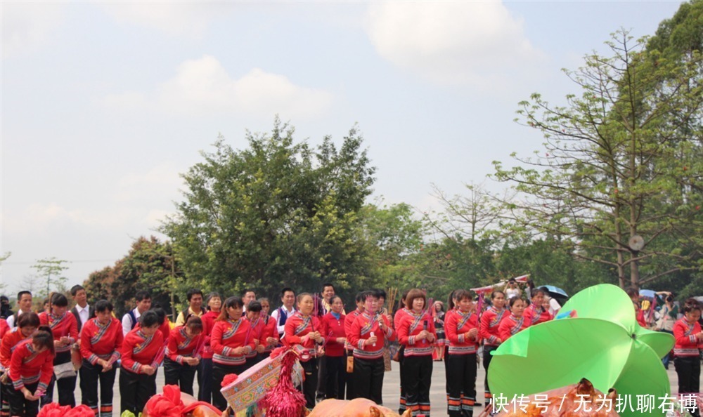 俗语:来客不摆三盘菜,可叹十人九不知,餐桌的讲究,你注意过吗