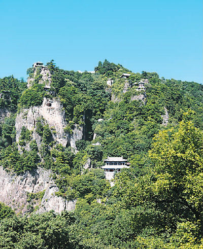 崆峒|雨中崆峒