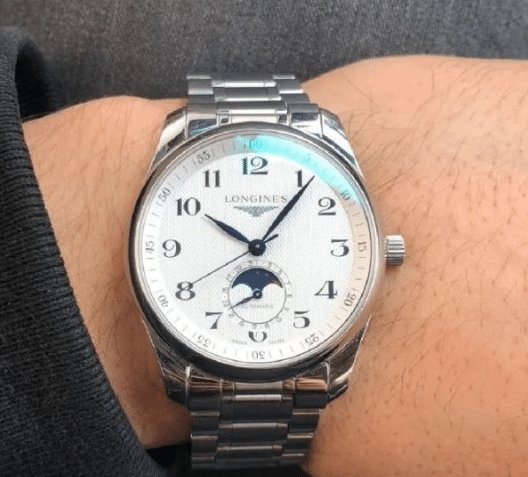 天梭比浪琴便宜，为什么多数人选择了欧米茄和劳力士甚至万国