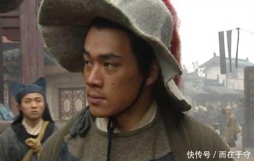 武松若要打败鲁智深,大概需要多少个回合?