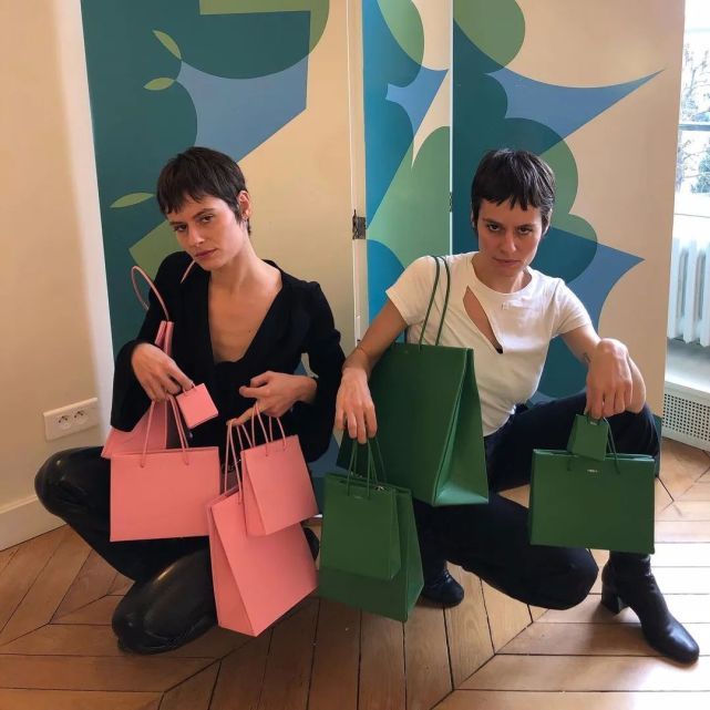 fendi|不会吧？原来最火的包包是「购物袋」