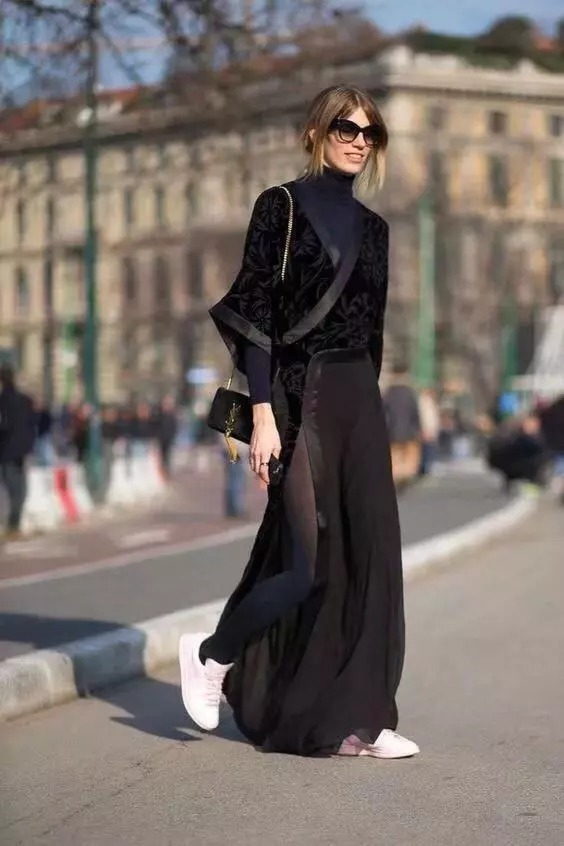 绒面衬衫|衬衫先别急着收起来,冬天这样搭配保暖又时髦